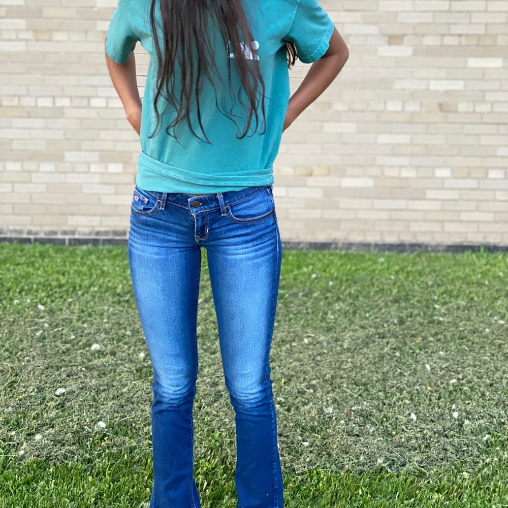 Hollister Low-Rise Bootcut Jeans